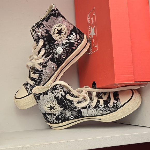 New Converse Chuck 70 Hi Tops Womens Size 5.5 Shoes Floral Silver-Black - Picture 4 of 11